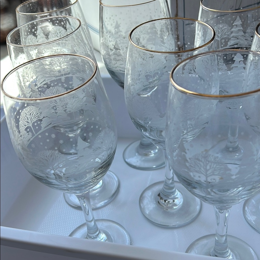 Libbey Gold Rimmed Glass Set - Picture 3 of 3